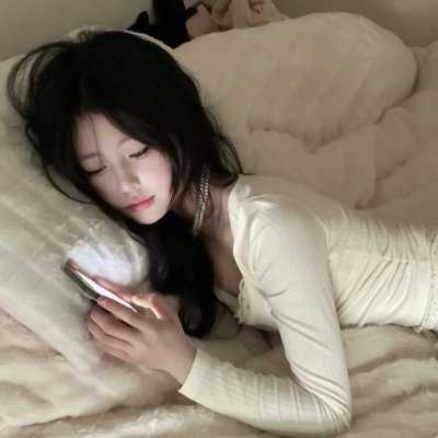 大宅院的女人